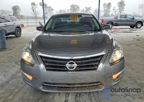 2015 Nissan Altima 2.5 from USA, damaged, VIN 1N4AL3AP7FC175397